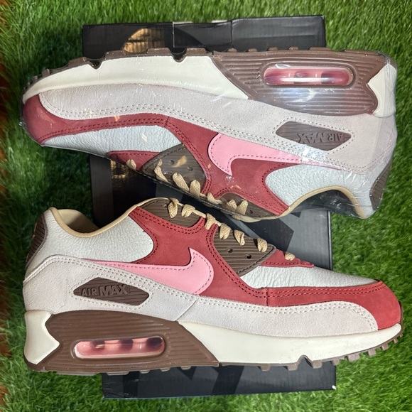 Nike Air Max 90 - Picture 2 of 6